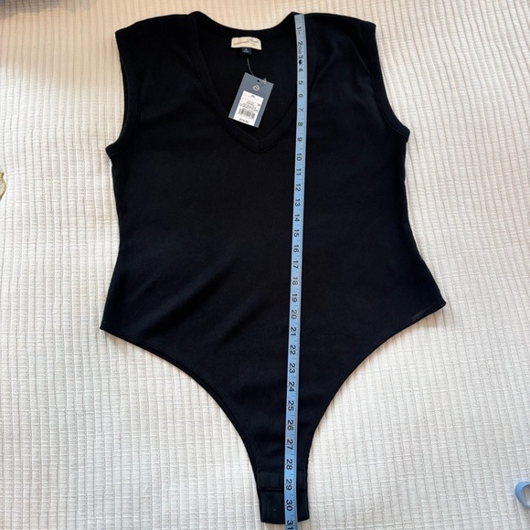 Universal Thread NWT Women's Black Ribbed Bodysuit High Neck Sleeveless Size XL - Picture 10 of 10